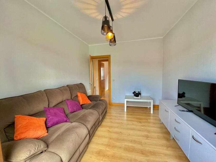 Ostadar Etxea Centrico Apartamento Reformado بيرميو المظهر الخارجي الصورة