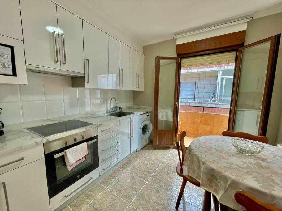 Ostadar Etxea Centrico Apartamento Reformado بيرميو المظهر الخارجي الصورة